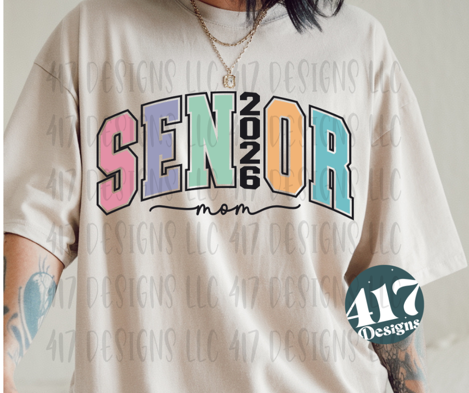 Senior Mom 2026 Pastel Curved Block