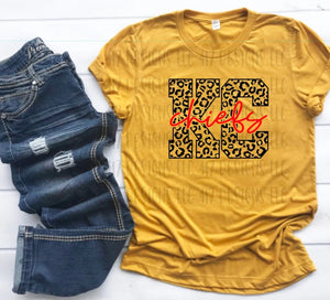 Leopard KC Chiefs heather mustard unisex tee