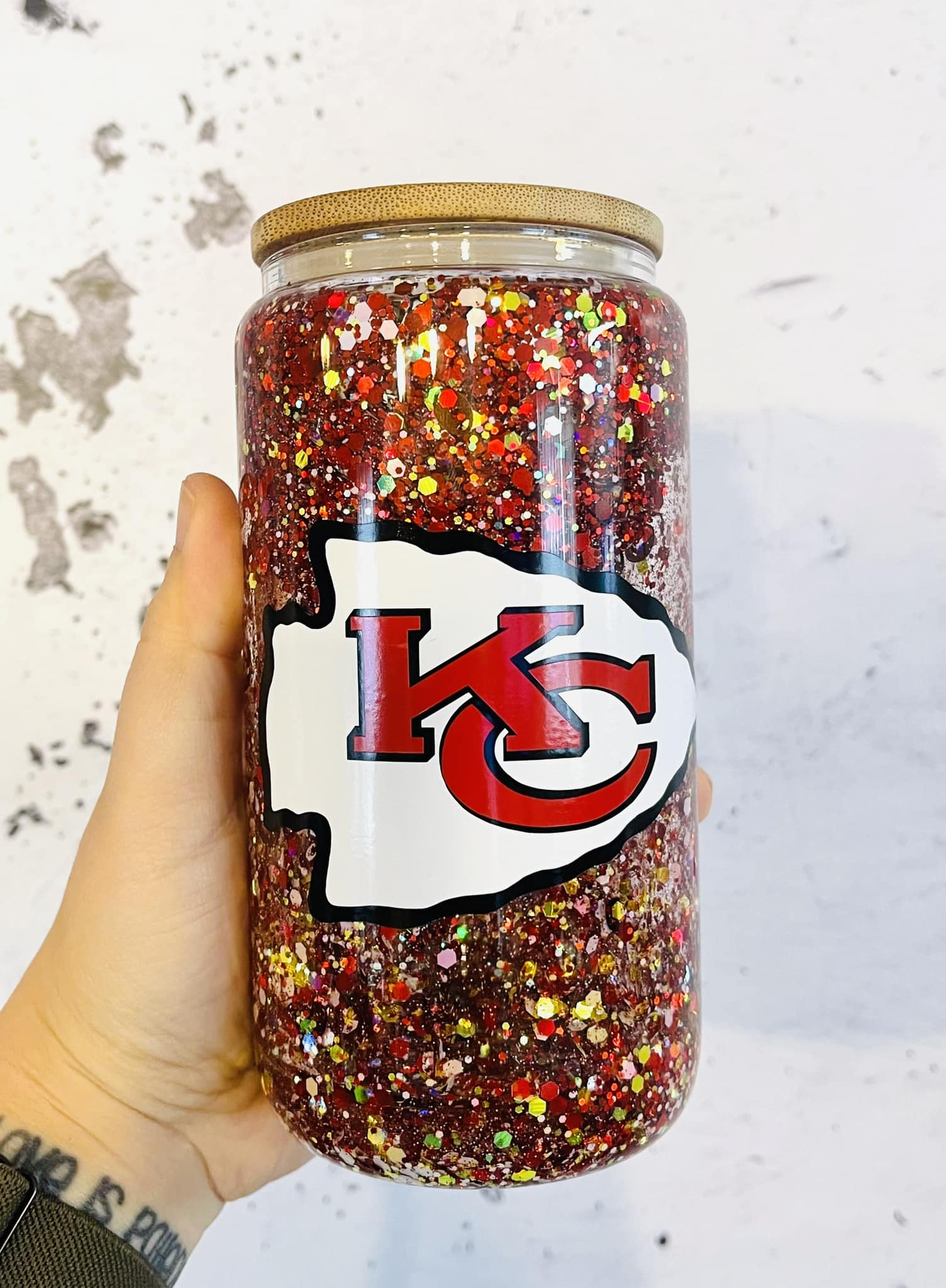 Arrowhead glitter snow globe tumbler