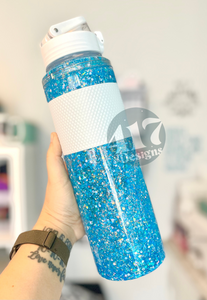 Glitter snow globe 32 ounce water bottle