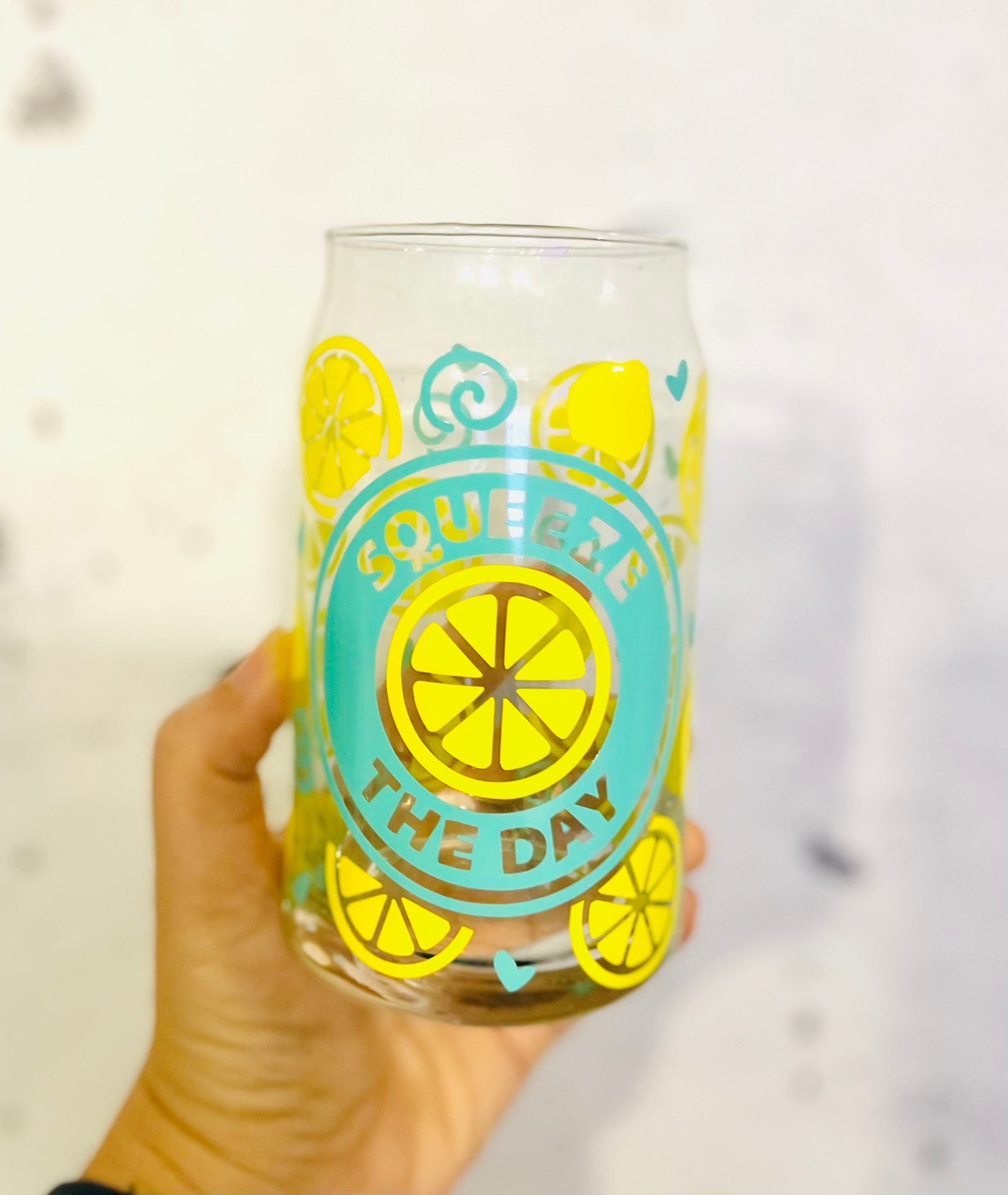 Squeeze the day Lemon 16oz or 20 oz Libbey beer can glass